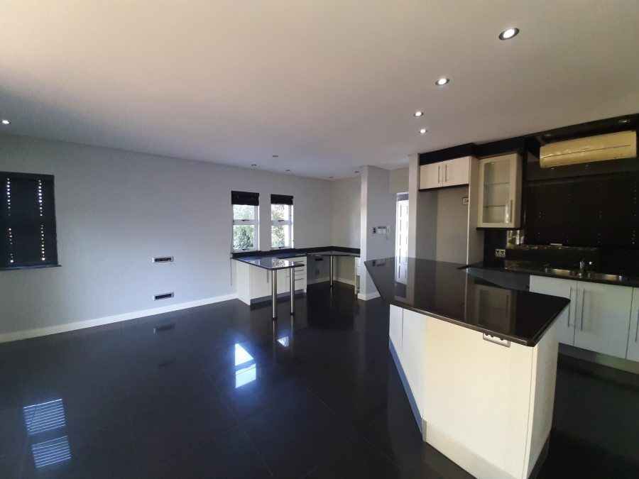 4 Bedroom Property for Sale in Nahoon Valley Park Eastern Cape
